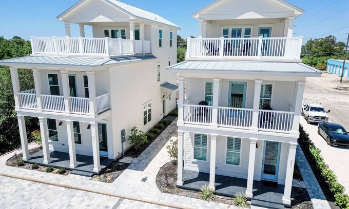 St. George Island House | Blissful Serenity St George Island Pool Home