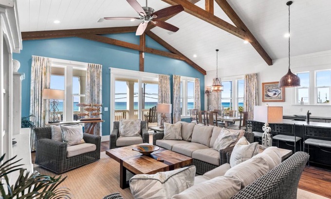 Laguna Beach House | Breezin at 19406 FBR