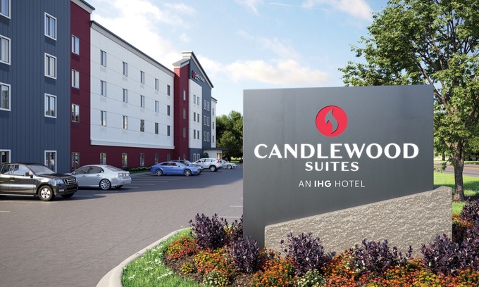 Gulf Highlands Hotel | Candlewood Suites Panama City Beach Pier, an IHG Hotel