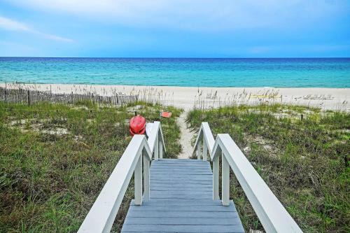Sunnyside House | Carillon Beach- The White House