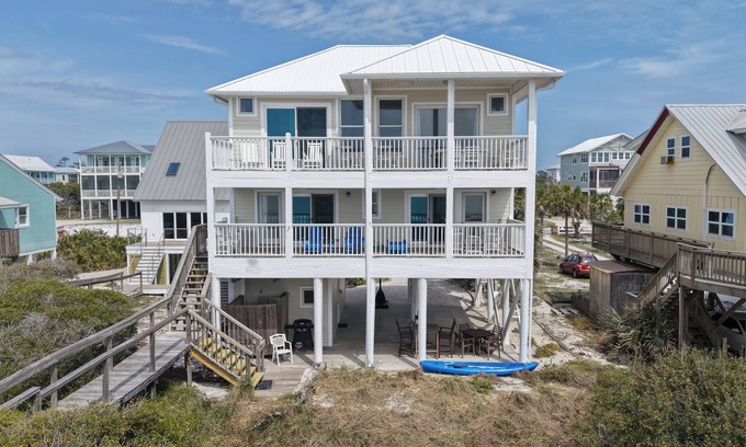 Cape San Blas House | Casual Beach Front with New Owners: Lots of updates!