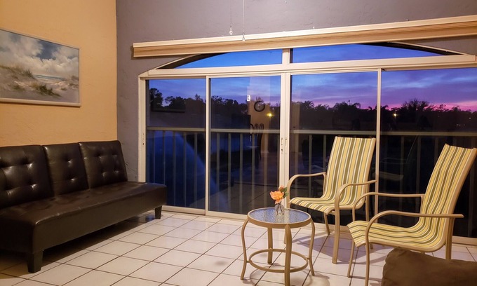 Central Naples Condo | Centrally Located in Beautiful Naples