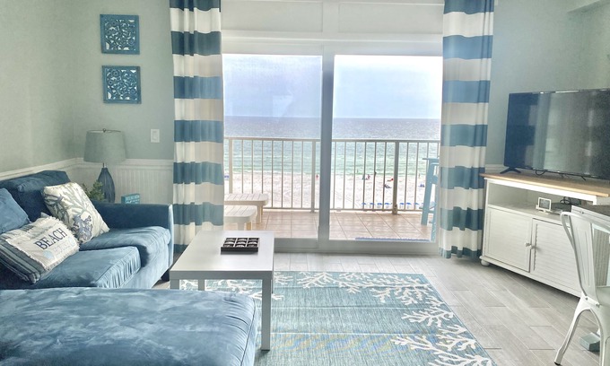 Panama City Beach Condo | ☀️Charming BEACHFRONT on the 6th floor. Sleeps 6. Includes beach chairs!☀️ #628