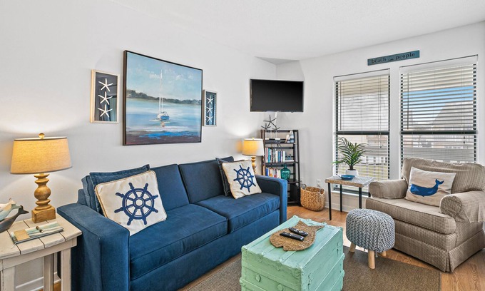 Holiday Isle Apartment | Coastal Condo with heated pool, hot tub, tennis, & beach access