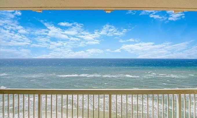 Miramar Beach Condo | Condo ∙ 1 bedroom ∙ 6 guests