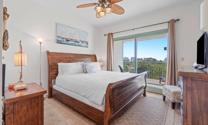 Rosemary Beach Condo | Condo ∙ 1 bedroom ∙ 2 guests