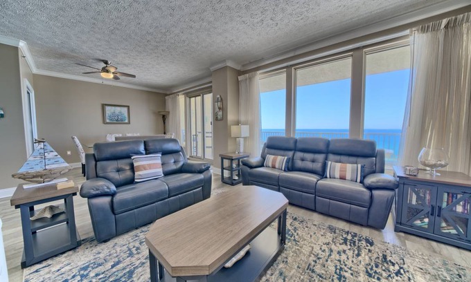 Panama City Beach Condo | Condo ∙ 2 bedrooms ∙ 5 guests