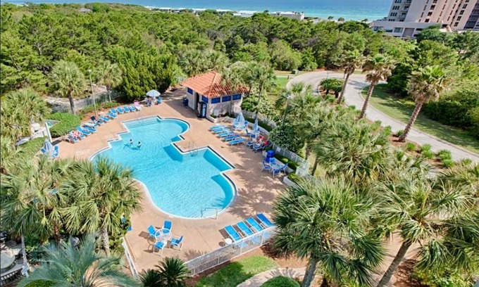 Four Mile Village Condo | Condo ∙ 2 bedrooms ∙ 8 guests