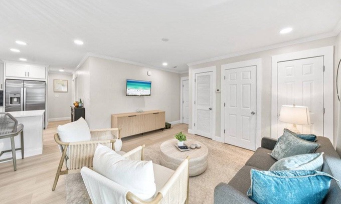 Crystal Beach Condo | Condo ∙ 2 bedrooms ∙ 6 guests