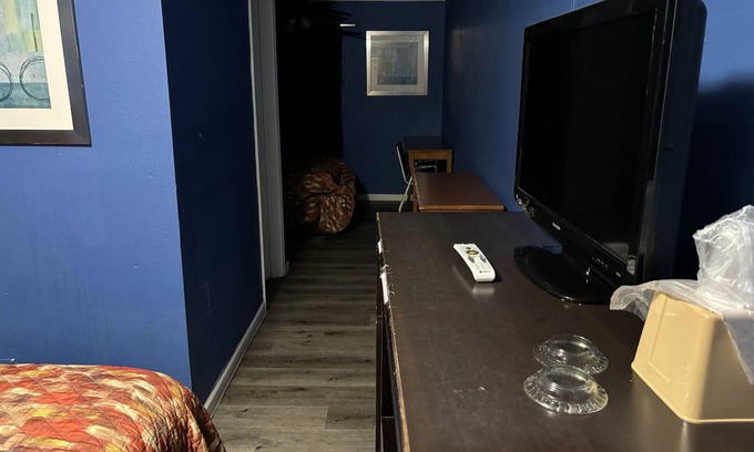 Panama City Beach Hotel | Cook's Motel- Panama City Beach