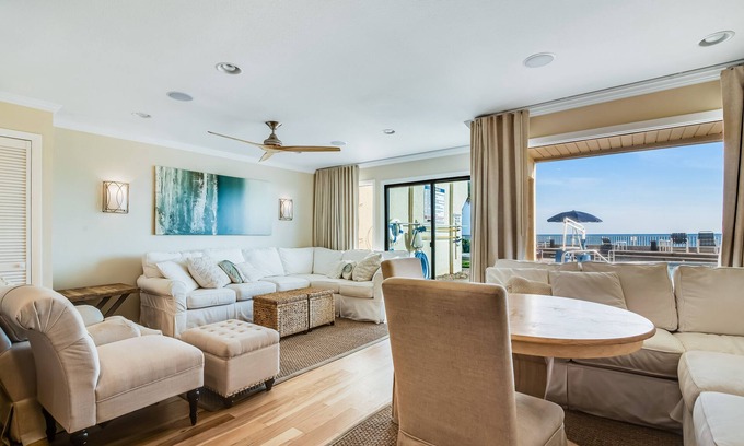 Fort Bay Condo | Cozy coastal condo with shared pool, Hot tub and easy beach access