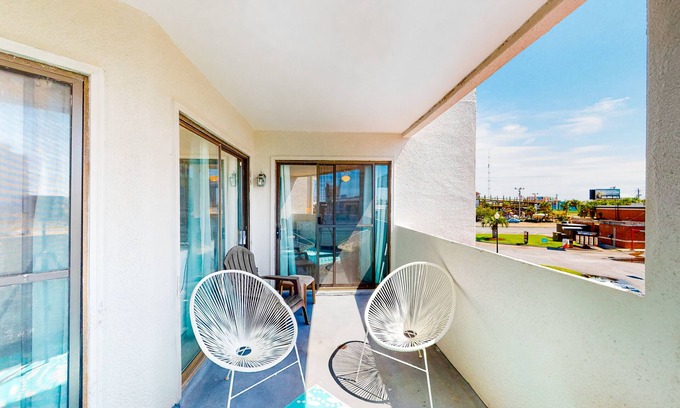 Gulf Lagoon Beach Condo | Cozy condo in paradise with pool, sauna & private dock - snowbird-friendly