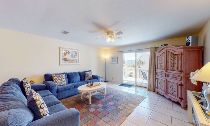 Port St. Joe House | Dog-friendly townhome in private community with pool - near beach