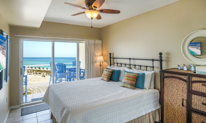 Villa Primera Apartment | EI-0301 Emerald Isle 3B Condo - Gulf Front!