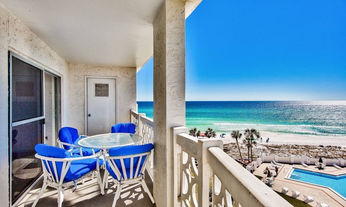 Fort Walton Beach Condo | El Matador 365 by Alicia Hollis Rentals FREE TICKETS! $300/Day