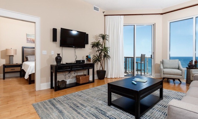 Villa Primera Apartment | Emerald Isle 1704: 2 BR / 2 BA condominium in Pensacola Beach, Sleeps 6