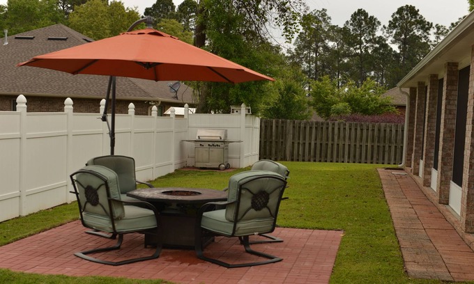 Florida Panhandle House | Executive Style Florida Home looking for a Family***FREE HIGHSPEED WI-FI & Cable