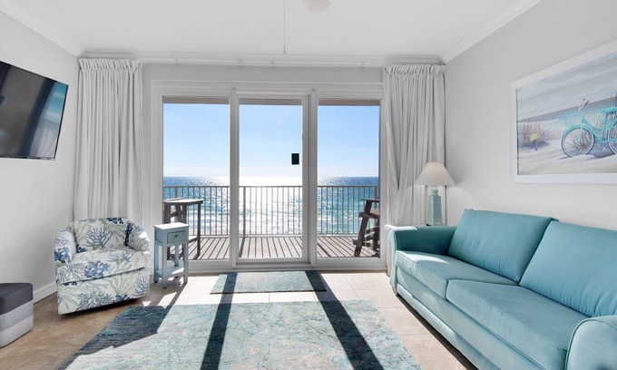 Long Beach Condo | ๐Fab Views-BeachFRONT-Balcony-Grandview East 304๐