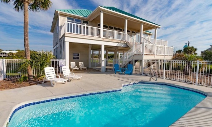 St. George Island House | FALL SAVINGS! 1st Tier, Private Pool, Amazing Views, Steps to Beach!