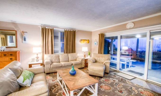 Laguna Beach Estates House | Fun Home! 3BD 3BA, On The Sand!