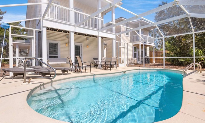 Seacrest House | Good Life At The C - Seacrest home with carriage house private pool 4 bikes!