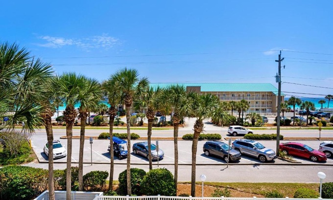 Crystal Beach Apartment | Grand Caribbean East 305