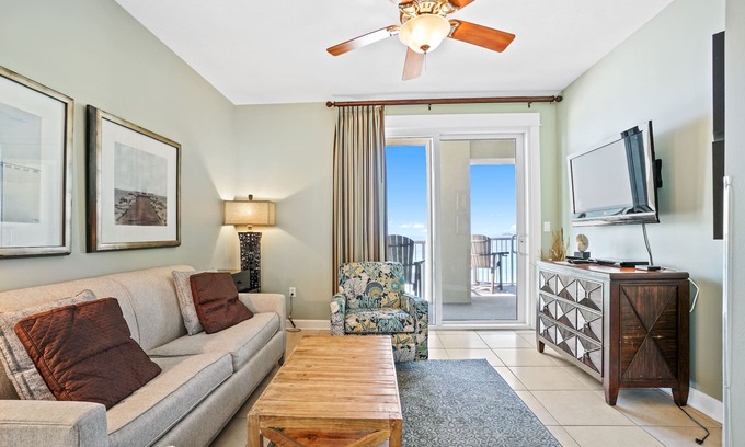 Panama City Beach Condo | Grand Panama 709 - Beachfront - Pet Friendly! - Pools, Hot Tub, Free Activities