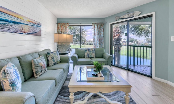 Panama City Beach Condo | ⛵Great Location-Balcony-Edgewater Golf Villa 1409⛵