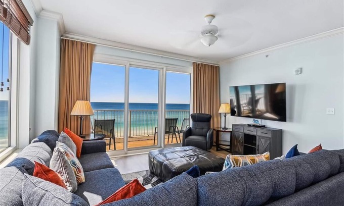 Long Beach Condo | Gulf Front Corner Unit Fantastic Views Free Beach Service!