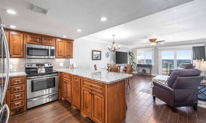 Holiday Isle Condo | Holiday Surf Unit 506 Gorgeous covers it