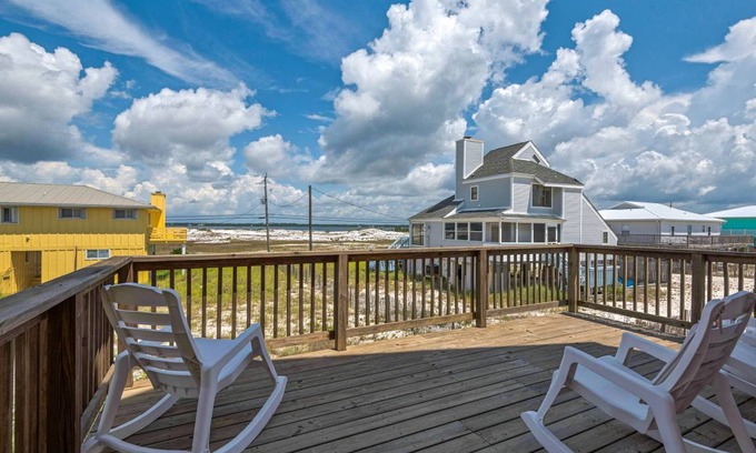 Navarre Beach House | House ∙ 2 bedrooms ∙ 6 guests