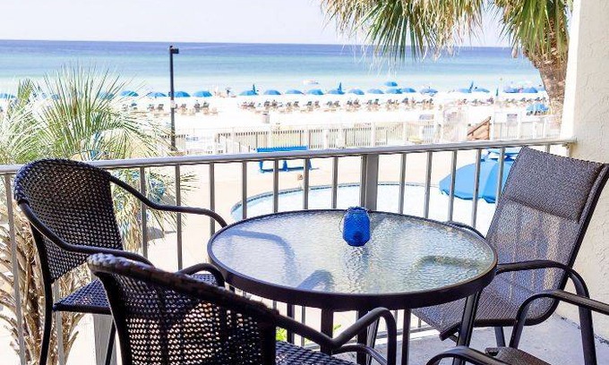 Biltmore Beach House | House ∙ 2 bedrooms ∙ 8 guests