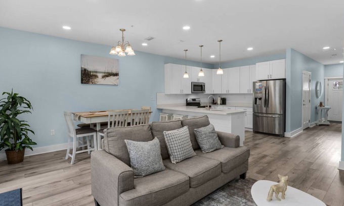 Panama City Beach House | House ∙ 3 bedrooms ∙ 8 guests