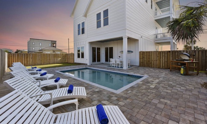 Bid-a-wee Beach House | House ∙ 5 bedrooms ∙ 20 guests