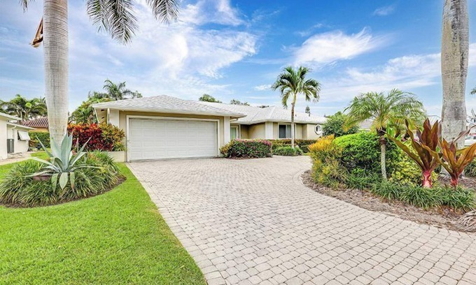 Moorings House | House in The Moorings