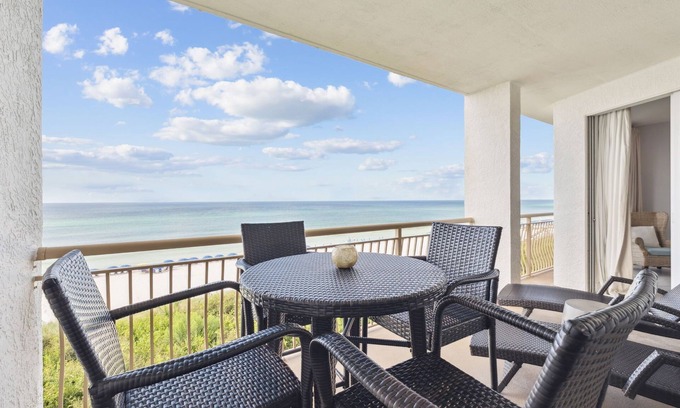 Rosemary Beach Condo | HP 23W Calypso Crossing @ High Pointe | Lagoon Pool | Tennis & Pickleball Courts