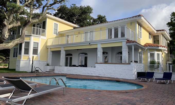 Mary Esther House | Intracoastal Bay Villa with 500 ft of waterfront! Sleeps 14