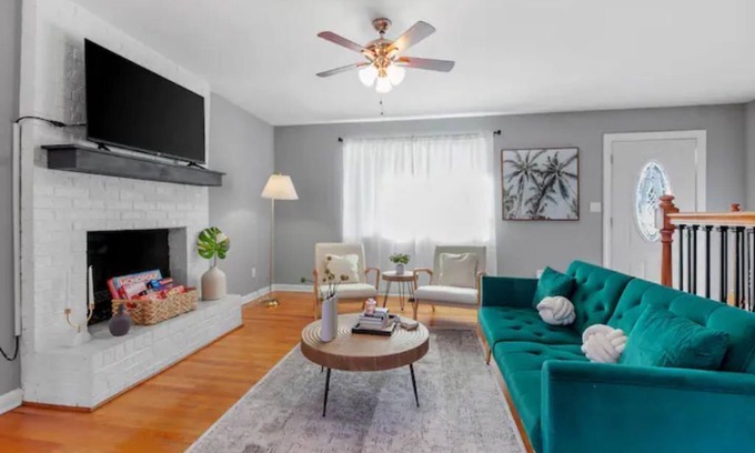 Tallahassee House | Lively and Vibrant Tallahassee Home - FSU - Capitol