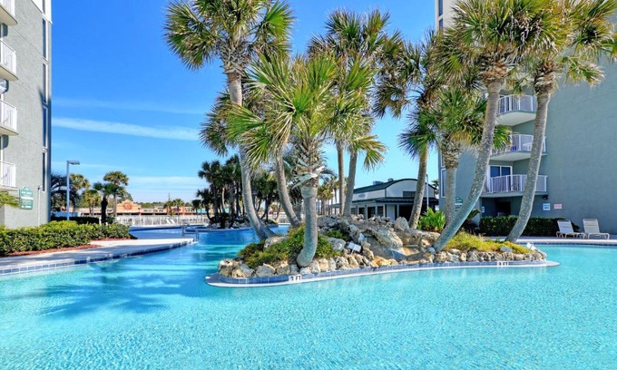 Long Beach Apartment | Long Beach Resort by Resort Collection