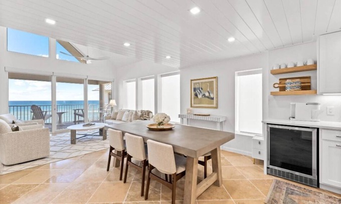 Seacrest Condo | Lux Gulf Front Condo | Pool | Private Beach | Seacrest
