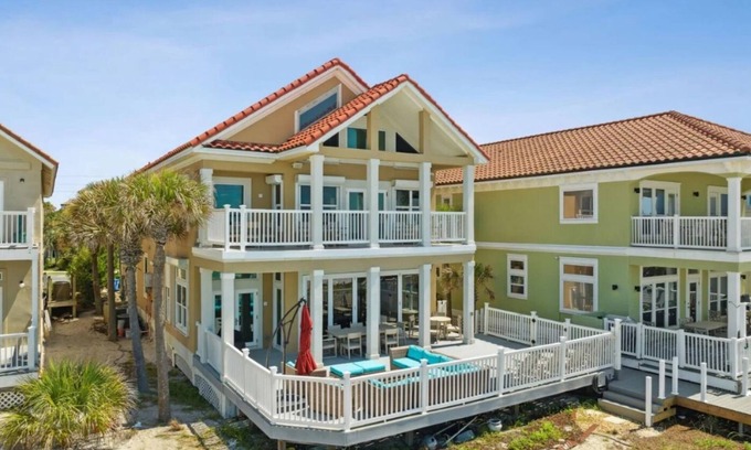 Riviera Beach House | Luxury Oceanfront Beach House, 7 Bed/6.5 bath. 4800 Sq Feet sleeps 20! Amazing!