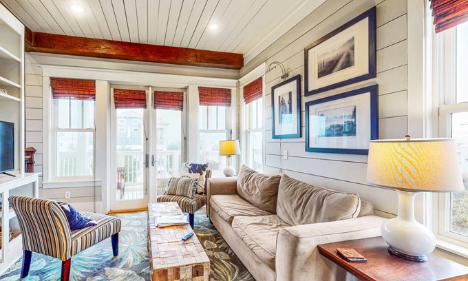Inlet Beach House | Maisonette ∙ 4 bedrooms ∙ 14 guests