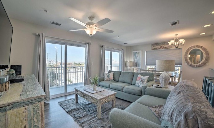 Mexico Beach Apartment | Mexico City Beach Condo with Ocean-View Balcony!