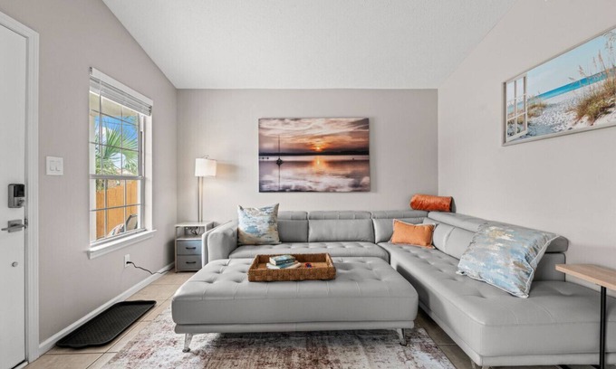 Gulf Lagoon Beach House | New! Sunset Retreat 2BR 4 Min Walk to Beach!