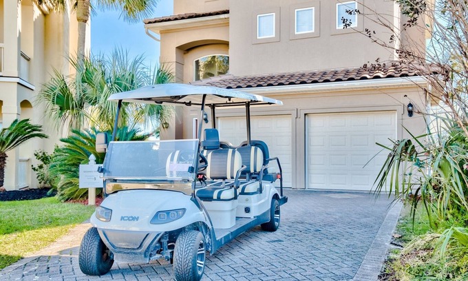 Fort Walton Beach - Destin House | Oceanic View | Only 720FT to Private Beach with FREE GOLF CART!