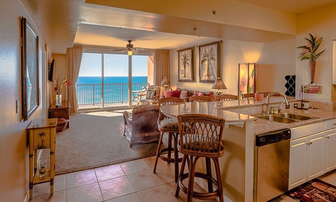 Panama City Beach Condo | Perfect atop of paradise, extremely clean#fun#insanely beautiful view