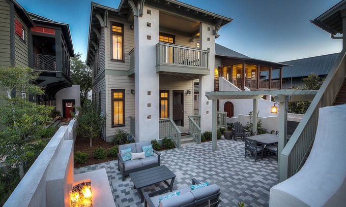 Rosemary Beach House | Perfect Family Getaway | Bikes, Courtyard w/Fire Feature, Walk to Pool & Fitness