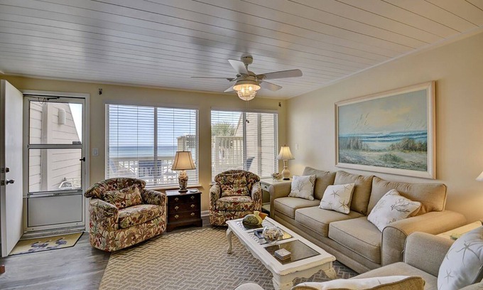Sunnyside House | Perfect Gulf Front Home on The West End!