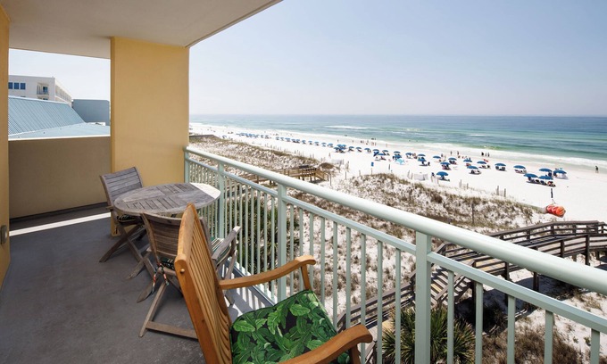 Fort Walton Beach Condo | PI 401: Sun, Surf, and Sand - *Wrap-Around Balcony*- Corner Condo, Golf &More