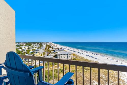 Sunnyside Apartment | Pinnacle Port- Penthouse 8